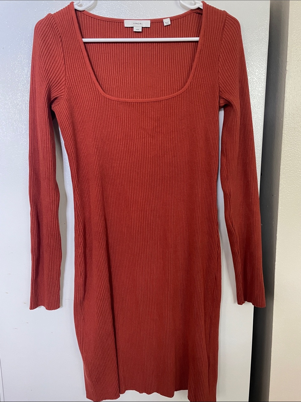 Vince Medium Fall Rust Scoop Neck Ribbed Sweater Long Sleeve Dress Versatile